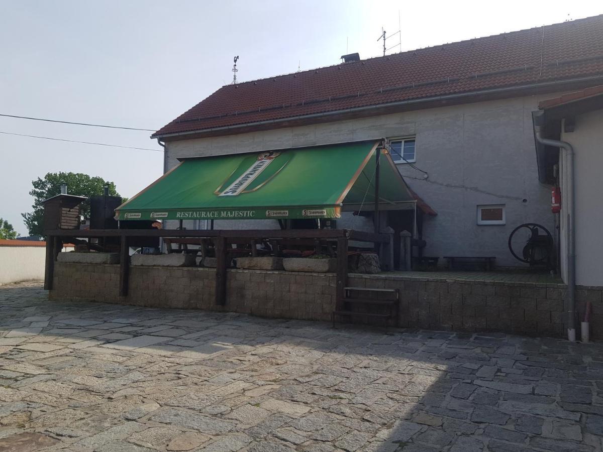 Penzion na statku Březová Brezova (Sokolov) Exterior foto